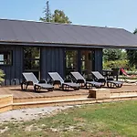 8 Person Holiday Home In Vaeggerlose *