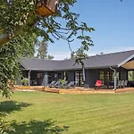 8 Person Holiday Home In Vaeggerlose Nyaraló *