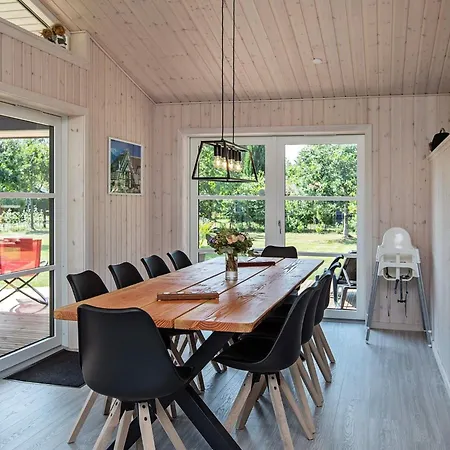 8 Person Holiday Home In Vaeggerlose Bøtø By