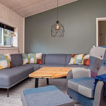 Nyaraló 8 Person Holiday Home In Vaeggerlose