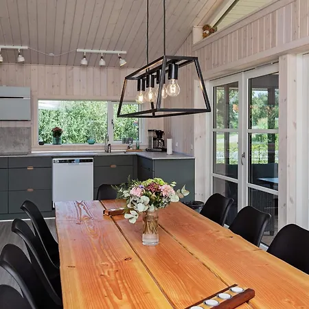 Nyaraló 8 Person Holiday Home In Vaeggerlose Bøtø By